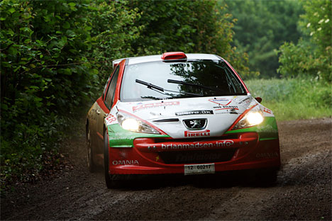 Deltagerne i Rally Sønderborg – her Brian Madsen/Anja Posorski – blev udsat for mange prøvelser i Rally Sønderborg